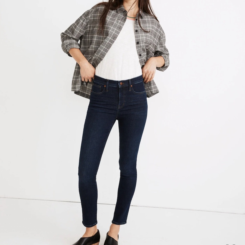 Women's Dark Blue Jeans